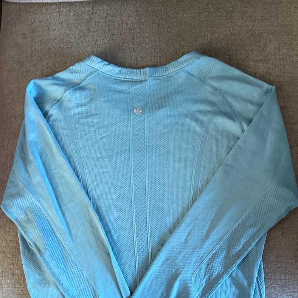 Lululemon Swift Stride "Crush The Distance" Long Sleeve - Size 10